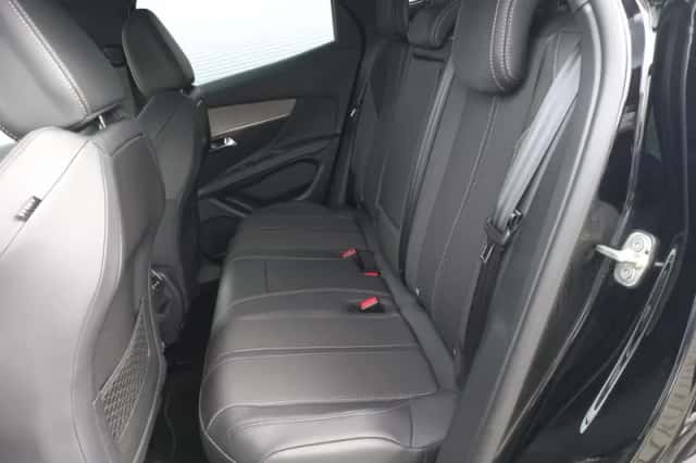 Peugeot 3008 (2024) thumbnail 16