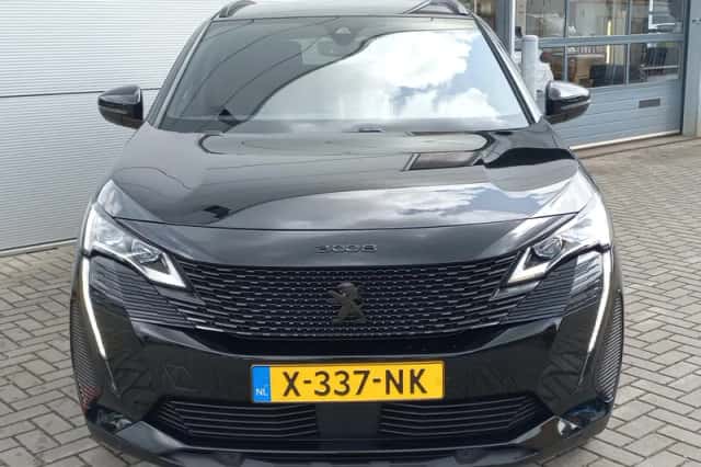 Peugeot 3008 (2024) thumbnail 3