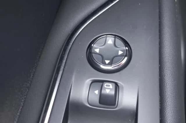 Peugeot 3008 (2024) thumbnail 21