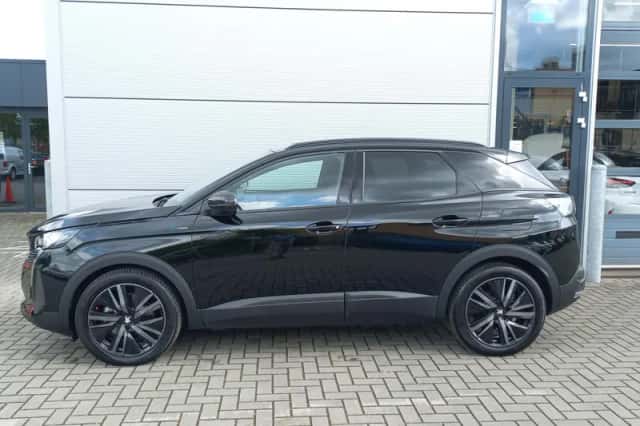 Peugeot 3008 (2024) thumbnail 4