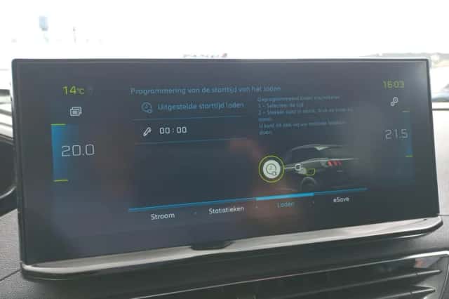 Peugeot 3008 (2024) thumbnail 32