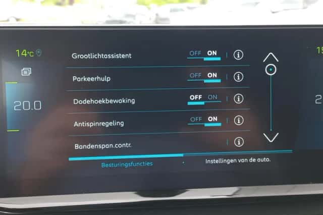 Peugeot 3008 (2024) thumbnail 35