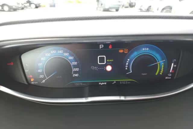 Peugeot 3008 (2024) thumbnail 6