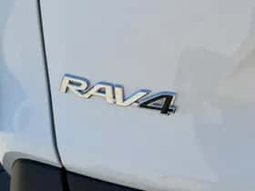 Toyota RAV4 (2020) thumbnail 13