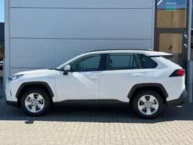 Toyota RAV4 (2020) thumbnail 5