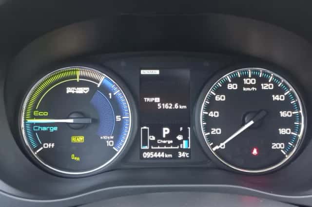 Mitsubishi Outlander (2018) thumbnail 5