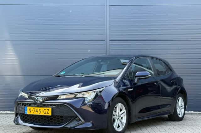 Toyota Corolla (2021) thumbnail 1