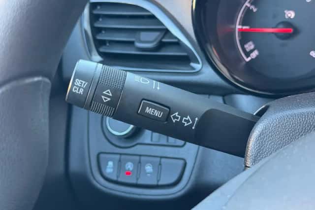Opel Karl (2019) thumbnail 15