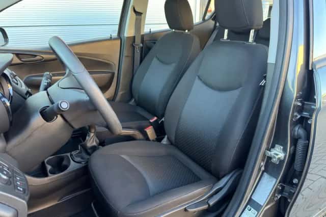 Opel Karl (2019) thumbnail 8