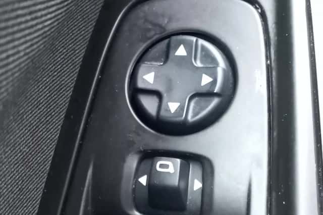 Opel Grandland X (2020) thumbnail 19