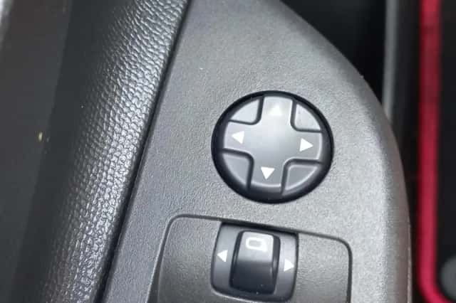 Opel Corsa (2021) thumbnail 16