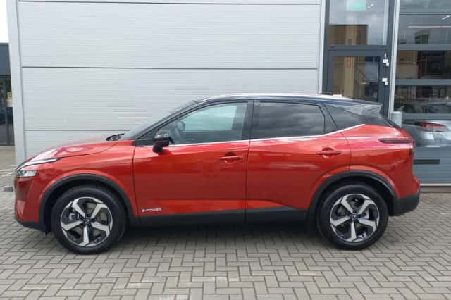 Nissan Qashqai (2023) thumbnail 3