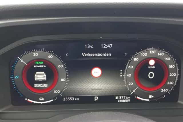 Nissan Qashqai (2023) thumbnail 5