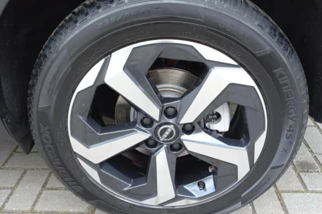 Nissan Qashqai (2023) thumbnail 9