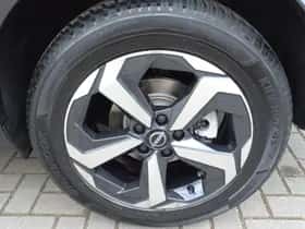 Nissan Qashqai (2023) thumbnail 9