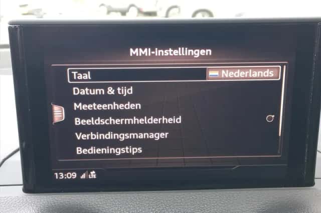 Audi Q2 (2020) thumbnail 24