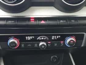 Audi Q2 (2020) thumbnail 6