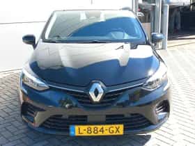 Renault Clio (2021) thumbnail 2