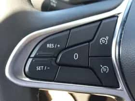 Renault Clio (2021) thumbnail 17