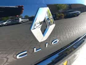 Renault Clio (2021) thumbnail 26