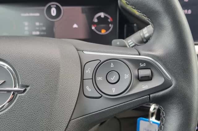 Opel Grandland (2023) thumbnail 15