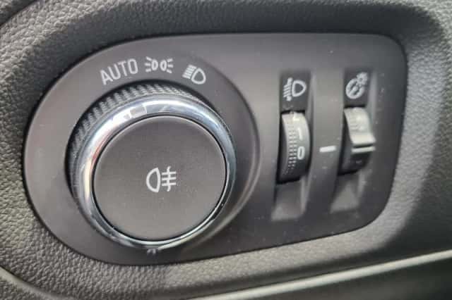 Opel Grandland (2023) thumbnail 29