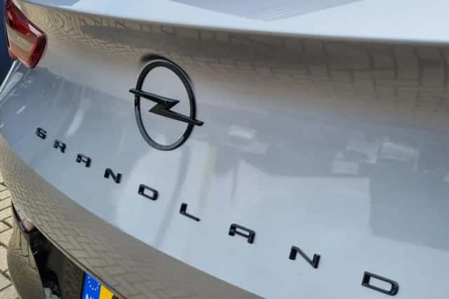 Opel Grandland (2023) thumbnail 37