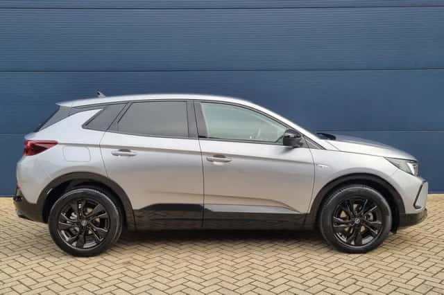 Opel Grandland (2023) thumbnail 6