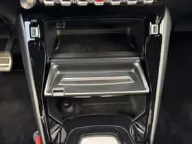 Peugeot 208 (2024) thumbnail 18