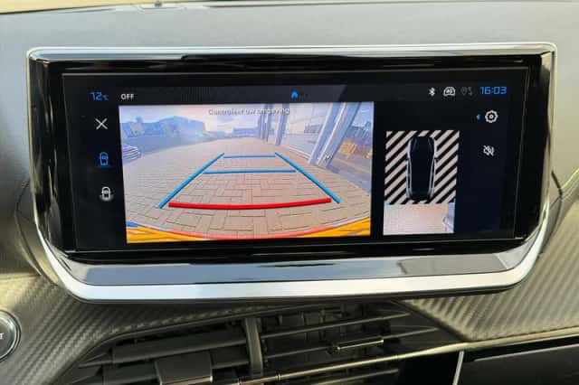 Peugeot 208 (2024) thumbnail 28
