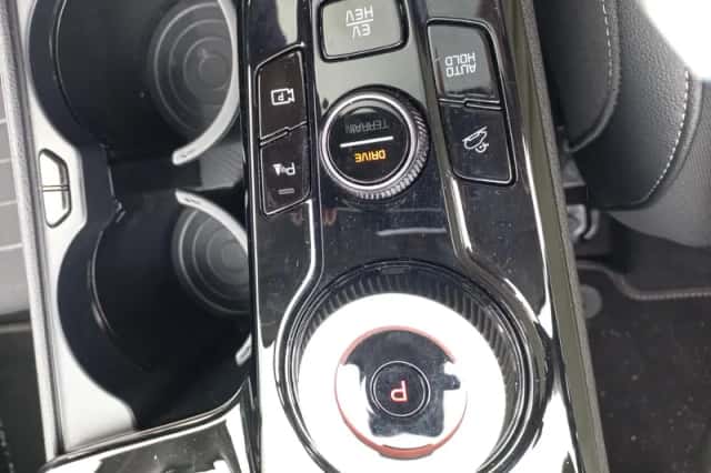 Kia Sportage (2024) thumbnail 11