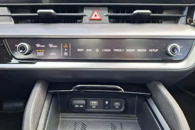 Kia Sportage (2024) thumbnail 6
