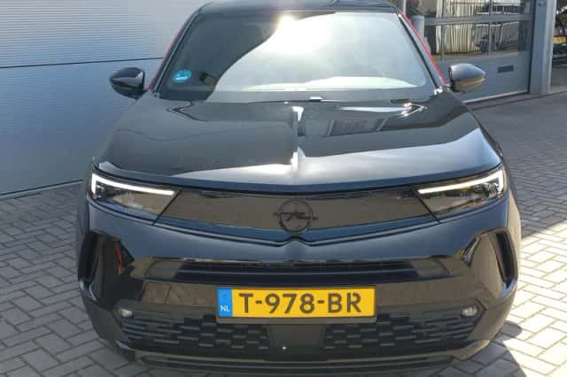 Opel Mokka (2022) thumbnail 2