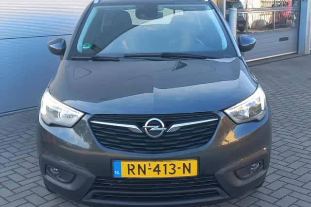 Opel Crossland X (2018) thumbnail 2