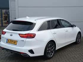 Kia Ceed Sportswagon (2021) thumbnail 5