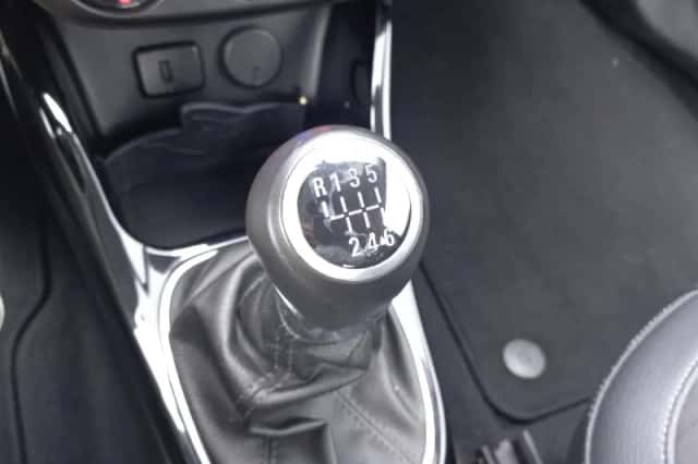 Opel Adam (2019) thumbnail 11