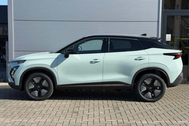 Omoda 5 EV (2026) thumbnail 3