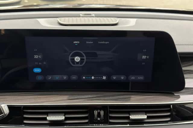 Omoda 5 EV (2026) thumbnail 37