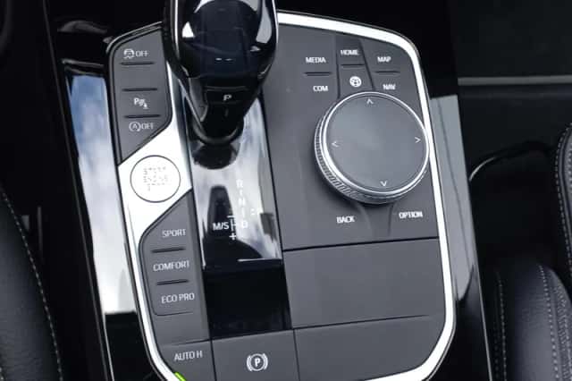 BMW 1-Serie (2021) thumbnail 10