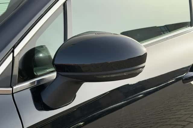 Renault Clio (2020) thumbnail 30