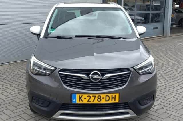 Opel Crossland X (2020) thumbnail 2