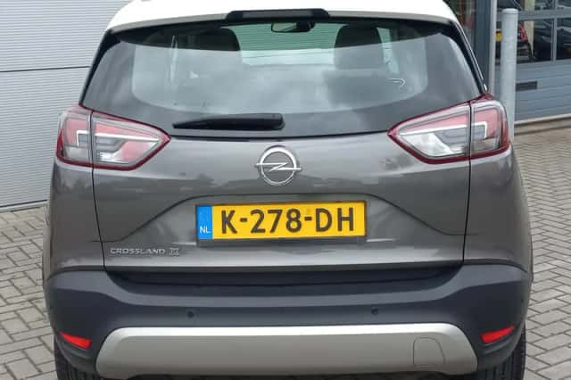 Opel Crossland X (2020) thumbnail 4