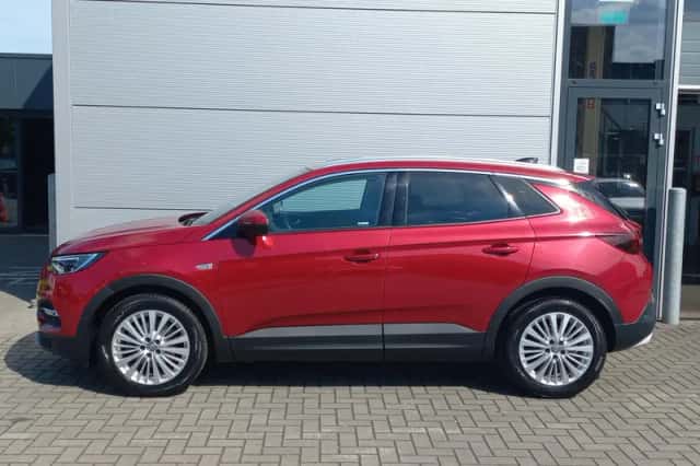 Opel Grandland X (2018) thumbnail 2