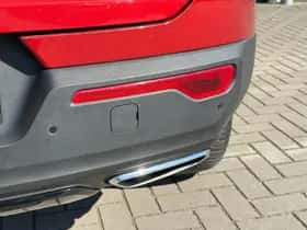 Volvo XC40 (2018) thumbnail 31