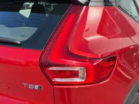 Volvo XC40 (2018) thumbnail 32