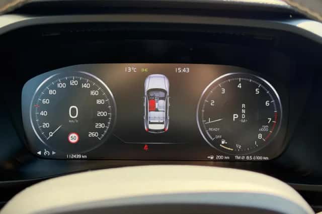 Volvo XC40 (2018) thumbnail 6