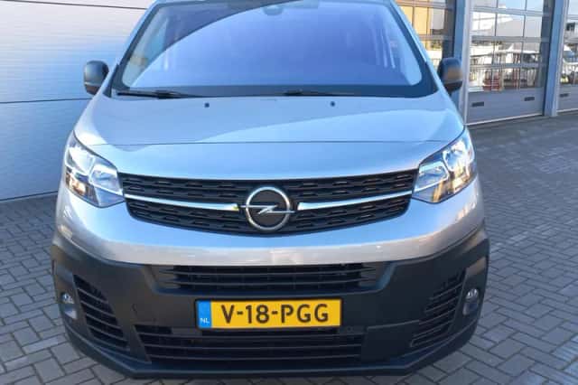 Opel Vivaro (2024) thumbnail 2