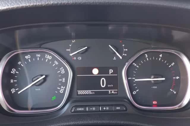 Opel Vivaro (2024) thumbnail 5