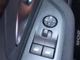 Peugeot 208 (2021) thumbnail 14
