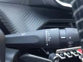 Peugeot 208 (2021) thumbnail 19